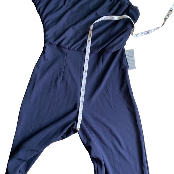 LOVE BY DESIGN One-shoulder Wide Leg Jumpsuit Size M - Picture 7 of 8